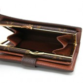 人気!ルイヴィトン 新作 人気 新品 通販＆送料込☆モノグラム 二つ折り ガマ口財布 M61663