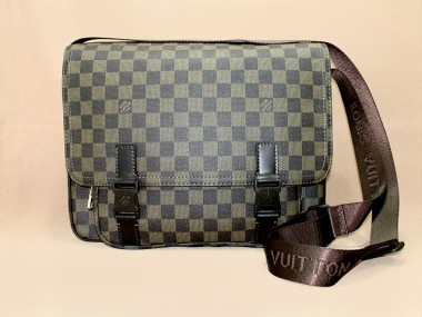 Louis Vuitton 激安　ルイヴィトン 新品　ダミエ　バッグ　メッセンジャー・メルヴィル　N51125