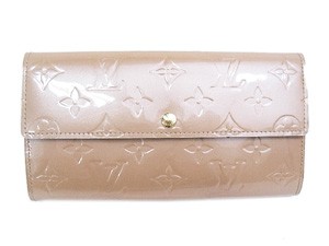Louis Vuitton 激安　ルイヴィトン 新品　ヴェルニ　財布　三つ折り長札　ポルトフォイユ・インターナショナル　ノワゼット　M91352