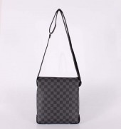 Louis Vuitton 激安　ルイヴィトン 新品　ダミエ　バッグ　ブルックリンPM N51210