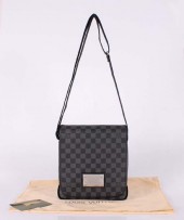 Louis Vuitton 激安　ルイヴィトン 新品　ダミエ　バッグ　ブルックリンPM N51210