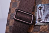 2010年秋冬新作　Louis Vuitton 激安　ルイヴィトン 新品　ダミエ バッグ　ブルックリン ショルダーバッグ　メンズ　N41100
