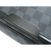 09秋冬新作 Louis Vuitton 激安　ルイヴィトン 新品　ダミエ・グラフィット　バッグ　ショルダーバッグ　ダニエルMM　N58029