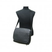 09秋冬新作 Louis Vuitton 激安　ルイヴィトン 新品　ダミエ・グラフィット　バッグ　ショルダーバッグ　ダニエルMM　N58029