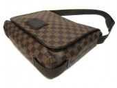 Louis Vuitton 激安　ルイヴィトン 新品　ダミエ　バッグ　ブルックリンMM N51211