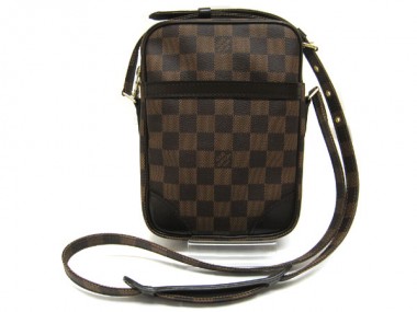 Louis Vuitton 激安　ルイヴィトン 新品　ダミエ　ショルダーバッグ　ダヌーブ　N48063