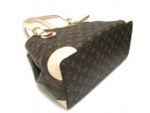 Louis Vuitton 激安　ルイヴィトン 新品　LV　モノグラム　バッグ　ハムプステッド　MM　M51167