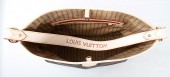 2010春夏新作　Louis Vuitton 激安　　ルイヴィトン 新品　　モノグラム ディライトフルMM　ショルダーバッグ 　M40353