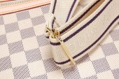 LOUISVUITTON　ルイヴィトン 新品　ダミエ・アズール　ショルダーバッグ　ポシェット・ボスフォール　N51112
