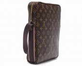 新作 Louis Vuitton 激安 ルイヴィトン 新品 モノグラム ショルダーバッグ　トロター・ボブール　M97037