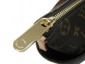 Louis Vuitton 激安　ルイヴィトン 新品　モノグラム　ショルダーバッグ　トータリーPM　M56688