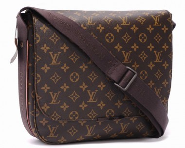 2009年秋冬新作 Louis Vuitton 激安 ルイヴィトン 新品　モノグラム　ショルダーバッグ　メッセンジャーMM　ボブール　M97038