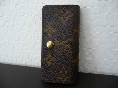 2010夏最新作　Louis Vuitton 激安　ルイヴィトン 新作 人気 新品 通販＆送料込　モノグラム・フルリ　フラワー・モチーフ　4連キーケース ローズ　M60238