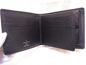 2010年早春新作 Louis Vuitton 激安 ルイヴィトン 新品　ダミエ・グラフィット　メンズ　二つ折り パスケース付き財布　フロリン　N63074