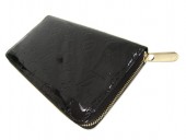 Louis Vuitton 激安　ルイヴィトン 新品　ヴェルニ　アマラント　財布　ジッピー・オーガナイザー　M93610