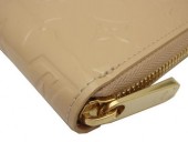 2010年早春新作 Louis Vuitton 激安 ルイヴィトン 新品　ヴェルニ　財布　ジッピーウォレット　ローズフロランタン　M91530