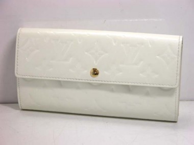 LOUISVUITTON ルイヴィトン 新作 人気 新品 通販＆送料込 ヴェルニ ペルル 長財布 M91971
