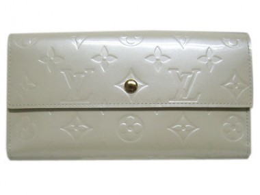 Louis Vuitton 激安　ルイヴィトン 新品　ヴェルニ　財布　三つ折長札　ポルトフォイユ・インターナショナル　NM　ペルル　M91969