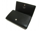 Louis Vuitton 激安　ルイヴィトン 新品　エピ　財布　L字ファスナー　ポルトフォイユ・トレゾール　ノワール　M63972