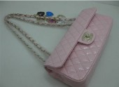 シャネル 新作＆送料込(CHANEL)  バッグ A46513QT