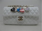 シャネル 新作＆送料込(CHANEL)  バッグ A46513W