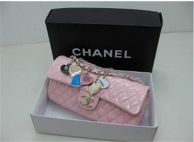 シャネル 新作＆送料込(CHANEL)  バッグ A46513QT