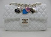 シャネル 新作＆送料込(CHANEL)  バッグ A46514W