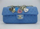 シャネル 新作＆送料込(CHANEL)  バッグ A46513L