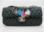 シャネル 新作＆送料込(CHANEL)  バッグ A46513G