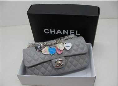 シャネル 新作＆送料込(CHANEL)  バッグ A46513H