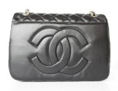 シャネル 新作＆送料込(CHANEL)  バッグA47274