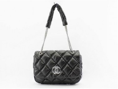 シャネル 新作＆送料込(CHANEL) バッグA46163