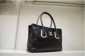 シャネル 新作＆送料込(CHANEL) バッグA35975