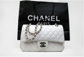 シャネル 新作＆送料込(CHANEL) バッグA35974TW