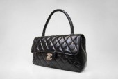 シャネル 新作＆送料込(CHANEL) バッグA35946