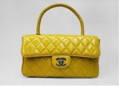 シャネル 新作＆送料込(CHANEL) バッグA35946Y