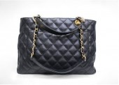 シャネル 新作＆送料込(CHANEL)A35899J