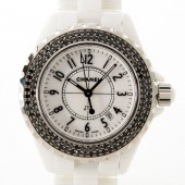 シャネル 新作＆送料込(CHANEL) ホワイト レディース H1630