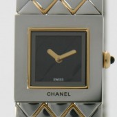 シャネル 新作＆送料込(CHANEL) ブラック レディース H0475