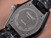 シャネル 新作＆送料込 Chanel J12 Black Ceramic Diam Markers/Bez Ladies Japanese Qtz腕時計J-CH0068