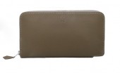 エルメス 新作＆送料込 ラウンドファスナー長財布 シルバー金具 HRQ-q021