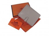HERMES Beant エルメス 新作＆送料込 ベアン 財布 HRQ-a017