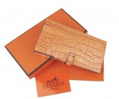 HERMES Beant エルメス 新作＆送料込 ベアン 2つ折り長財布 HRQ-a032