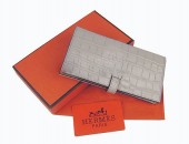 HERMES Beant エルメス 新作＆送料込 ベアン 2つ折り長財布 HRQ-a030