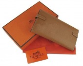 HERMES Kelly Wallet エルメス 新作＆送料込 ケリーウォレット HRQ-e002