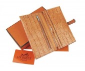 HERMES Beant エルメス 新作＆送料込 ベアン 2つ折り長財布 HRQ-a032