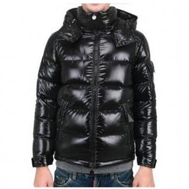 モンクレール 新作＆送料込【MONCLER】最安価ダウン-ニュージャケットブライトブラック