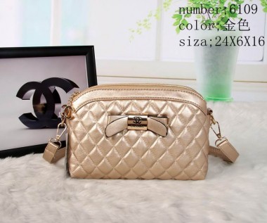 シャネル 新作＆送料込(CHANEL) chbag045
