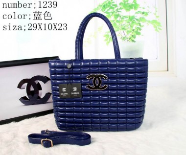 シャネル 新作＆送料込(CHANEL) chbag024