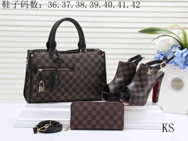 ルイヴィトン バッグ 新作 人気 新品 通販＆送料込 LV242